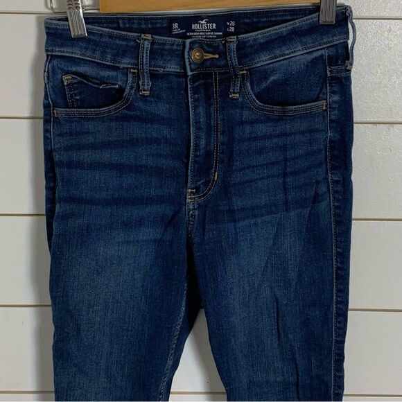 Hollister Ultra High-Rise Jean leggings Hollister advanced stretch size 26 - Picture 2 of 9